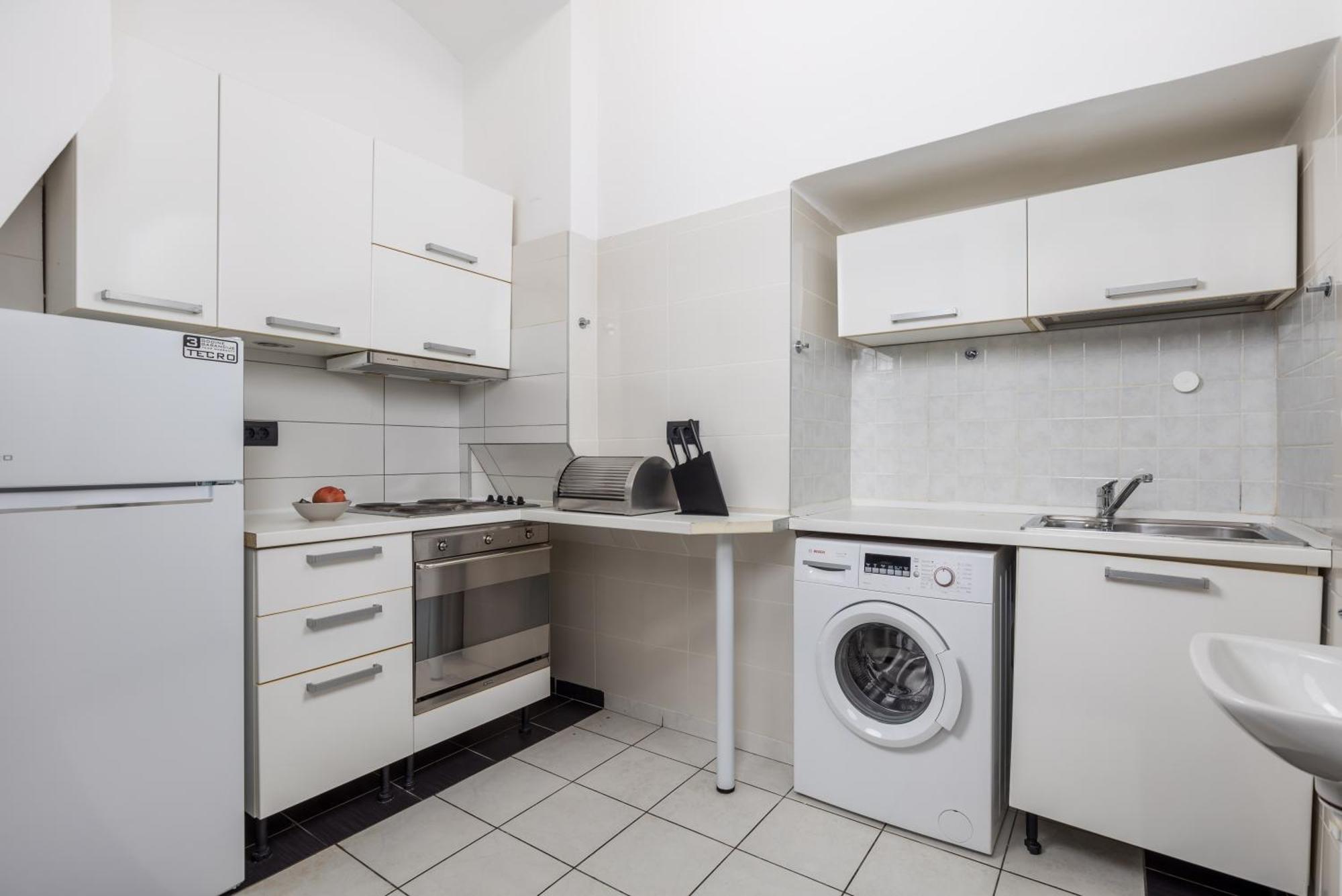 Apartments & Rooms One World リエカ エクステリア 写真